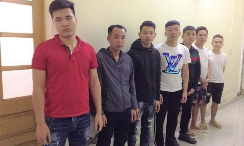 Triệt phá nhóm cho vay nặng lãi hơn 5.400%/năm