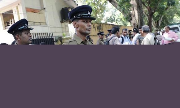 Tấn công vào đoàn 100 xe buýt chở cử tri Hồi giáo ở Sri Lanka
