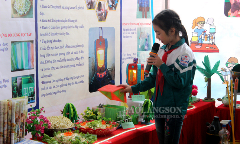 200 giáo viên, học sinh tham dự ngày hội STEM cấp tiểu học