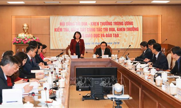 Cần chú trọng biểu dương giáo viên, học sinh, sinh viên vượt khó