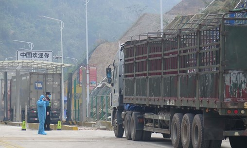 Dịch COVID-19: Tháo gỡ khó khăn hoạt động xuất nhập khẩu tại cửa khẩu