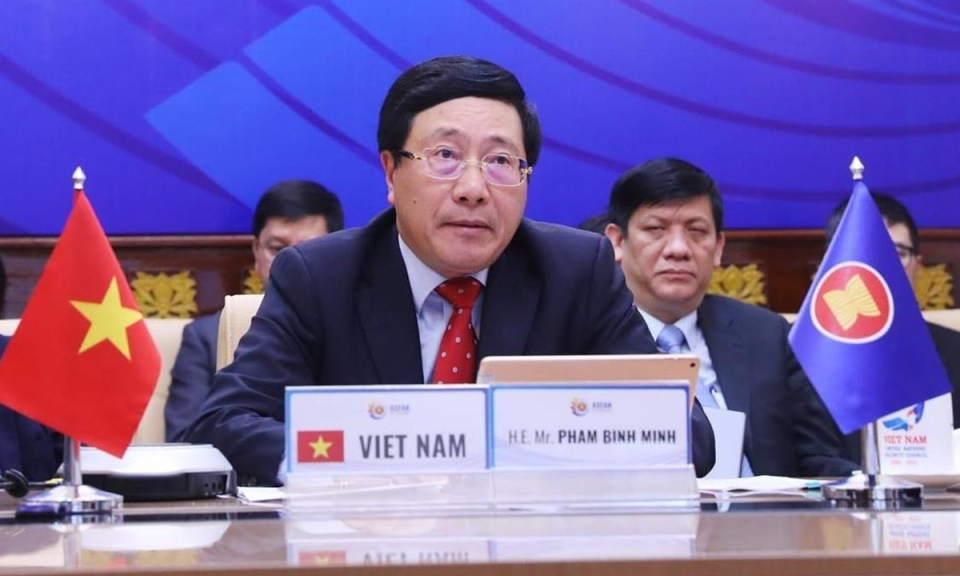 Bộ trưởng Ngoại giao Việt Nam, Philippines điện đàm về COVID-19