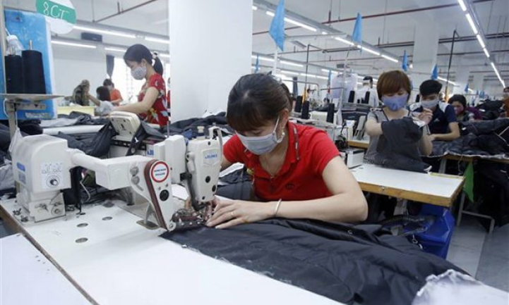 Lùi đóng phí công đoàn đối với doanh nghiệp bị ảnh hưởng vì COVID-19