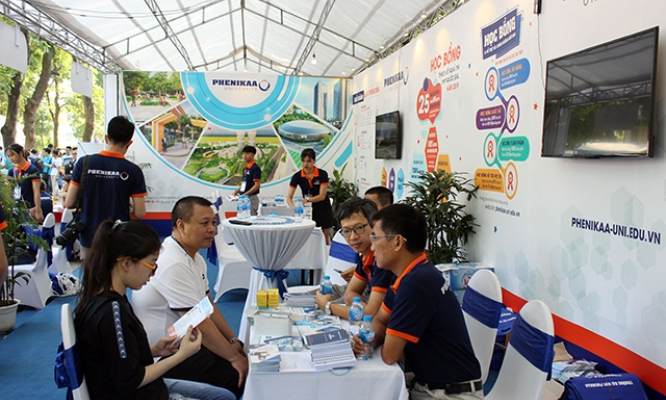 Tạo thuận lợi để thí sinh tham gia xét tuyển đại học