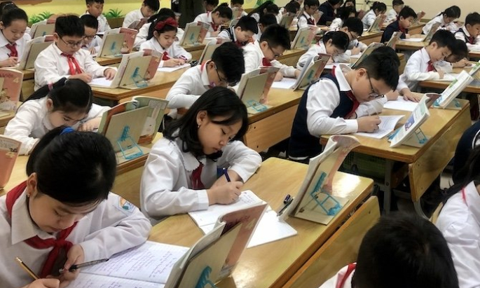Lồng ghép tối đa về bình đẳng giới trong sách giáo khoa mới