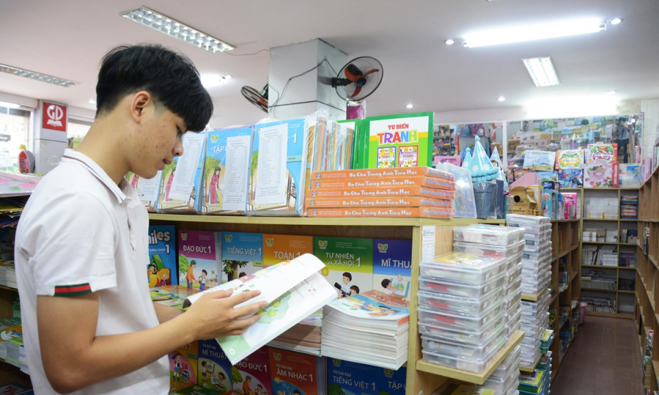 Bộ Giáo dục sẽ không cần biên soạn một bộ sách giáo khoa?