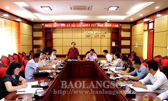 Kiểm tra tình hình thực hiện chính sách hỗ trợ đầu tư xây dựng chợ nông thôn tại huyện Bắc Sơn