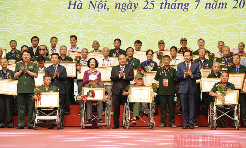 Hai mức quà của Chủ tịch nước nhân dịp 73 năm Ngày Thương binh - Liệt sĩ