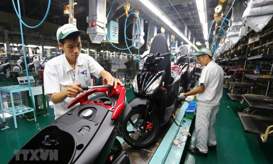 Doanh số bán ôtô và xe máy của Honda Việt Nam tăng giảm trái chiều
