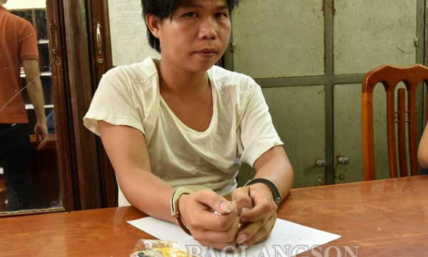 Liên tiếp bắt 2 vụ mua bán trái phép chất ma túy