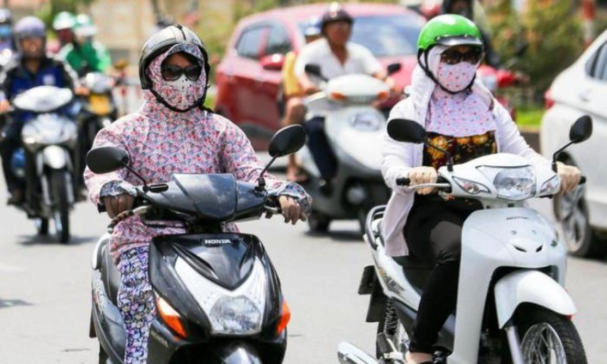 Bắc Bộ, Trung Bộ tiếp tục nắng nóng, chỉ số tia UV gây hại rất cao