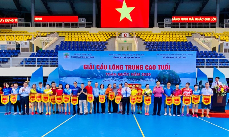 Khai mạc Giải cầu lông trung cao tuổi toàn quốc năm 2020