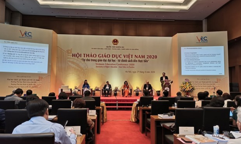 250 đại biểu cùng thảo luận, tháo gỡ nút thắt cho tự chủ đại học