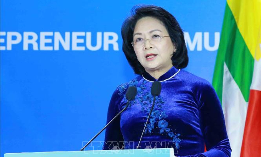 Nữ doanh nhân ASEAN đoàn kết, chủ động ứng phó với đại dịch COVID-19 và BĐKH