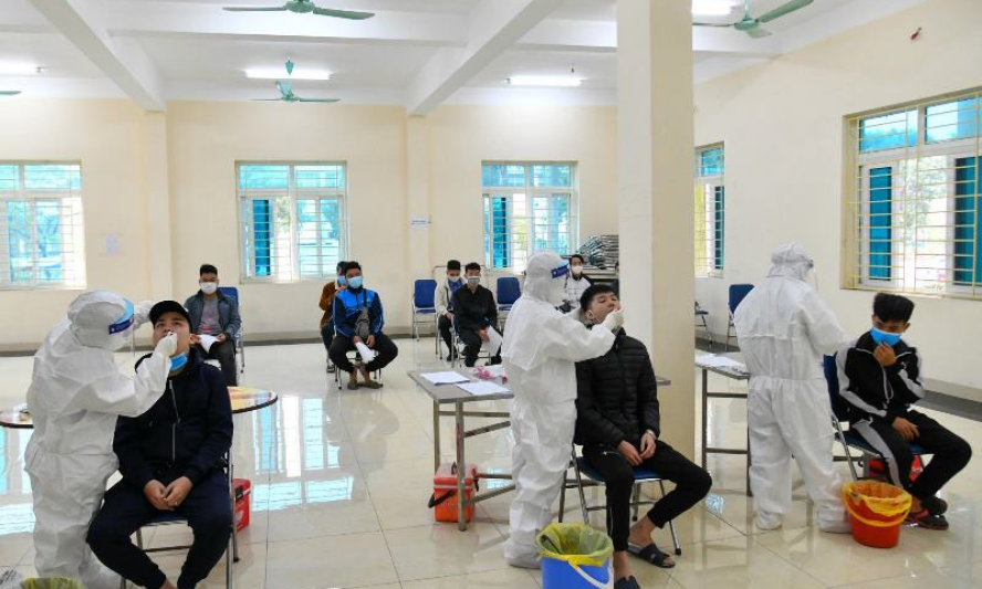Tuyển quân gắn với công tác phòng, chống dịch bệnh
