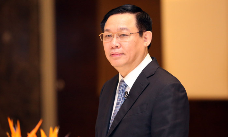 Tóm tắt quá trình công tác của đồng chí Vương Đình Huệ
