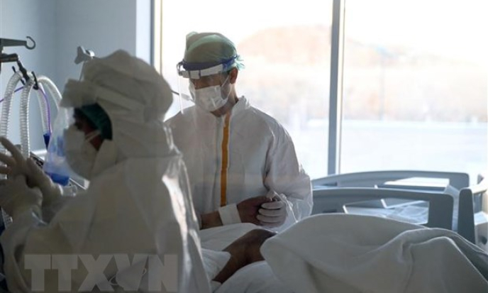 Hơn 3.000 y tá trên thế giới tử vong do nhiễm virus SARS-CoV-2