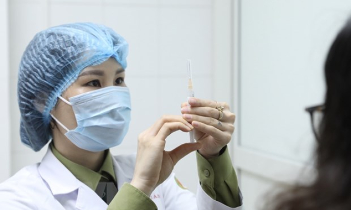 Cuộc chiến COVID-19: Việt Nam thần tốc chế tạo “tấm khiên” ngăn dịch