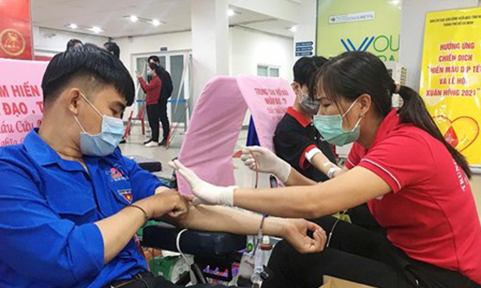 ‘Những giọt máu hồng - hè 2021’ đặt mục tiêu tiếp nhận 530.000 đơn vị máu