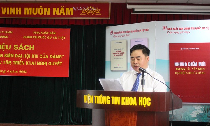 Ra mắt sách "Những điểm mới trong các văn kiện Đại hội XIII của Đảng"