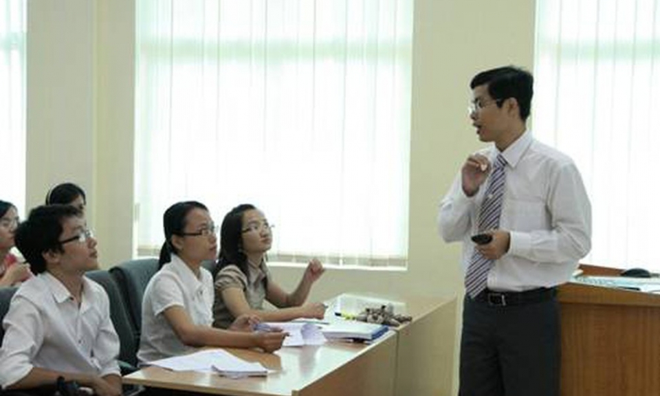 Xét thăng hạng giảng viên đại học công lập