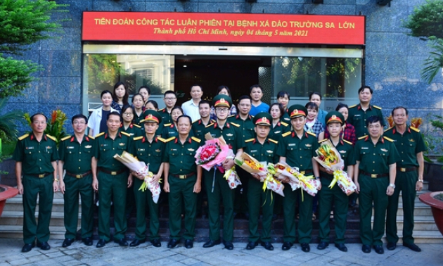 Bác sĩ Bệnh viện Quân y 175 lên đường thực hiện nhiệm vụ tại huyện đảo Trường Sa