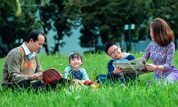 Ngày Gia đình Việt Nam: Kết nối yêu thương xây dựng gia đình hạnh phúc