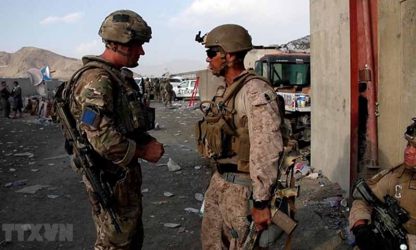 Nhiều nước ráo riết đưa công dân rời Afghanistan