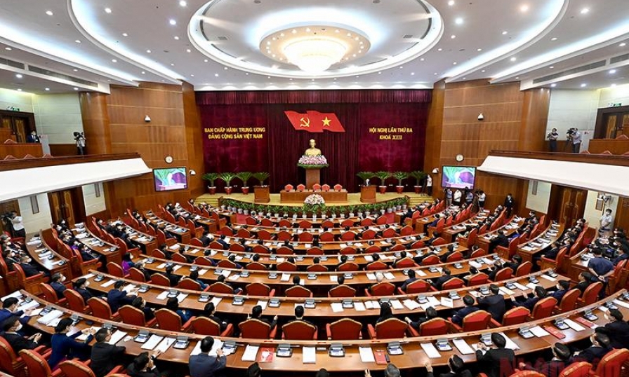 Khuyến khích, bảo vệ cán bộ năng động, sáng tạo vì lợi ích chung