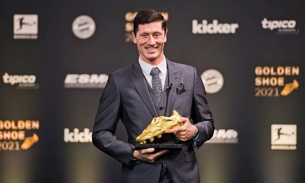 Robert Lewandowski giành danh hiệu Chiếc giày vàng châu Âu 2021