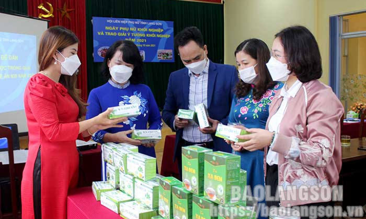 Những người “giỏi việc nước, đảm việc nhà”
