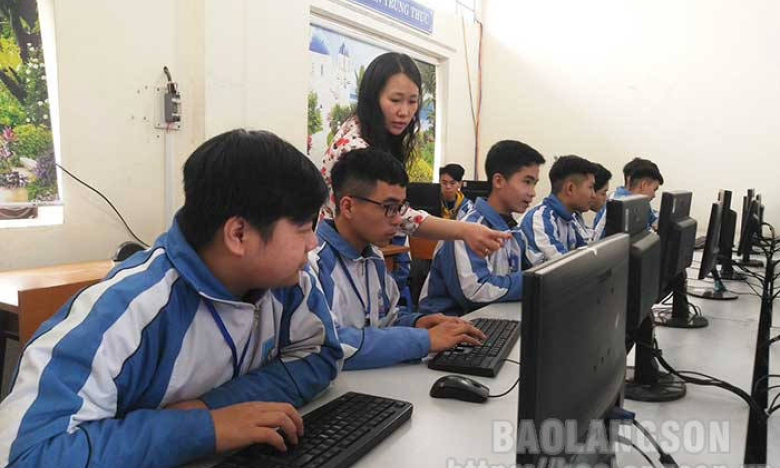 Đổi mới giáo dục từ ứng dụng công nghệ thông tin