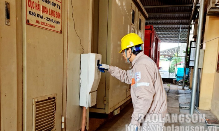 Sử dụng công tơ điện tử : Nâng cao độ tin cậy với khách hàng