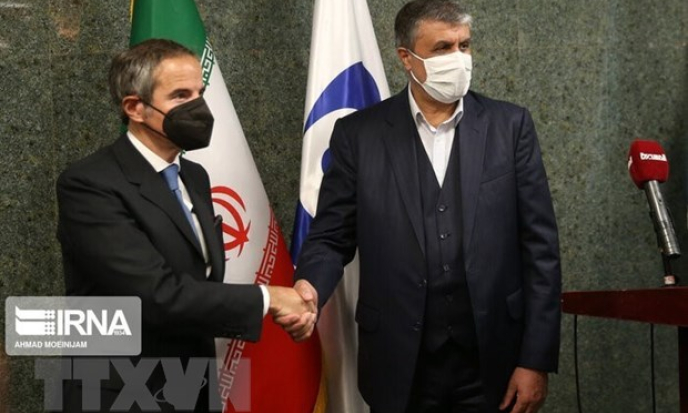 Iran hối thúc Mỹ dỡ bỏ các biện pháp trừng phạt "có thể kiểm chứng"
