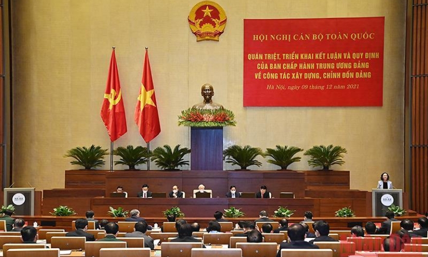 Quyết tâm chính trị, hành động ngang tầm trong xây dựng, chỉnh đốn Đảng
