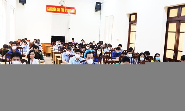 Hội nghị báo cáo viên cấp tỉnh về công tác bảo vệ người tiêu dùng và Cuộc vận động “Người Việt Nam ưu tiên