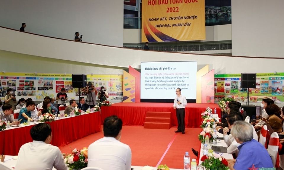 Chuyển đổi số sẽ giúp báo chí gần gũi và phục vụ bạn đọc tốt hơn
