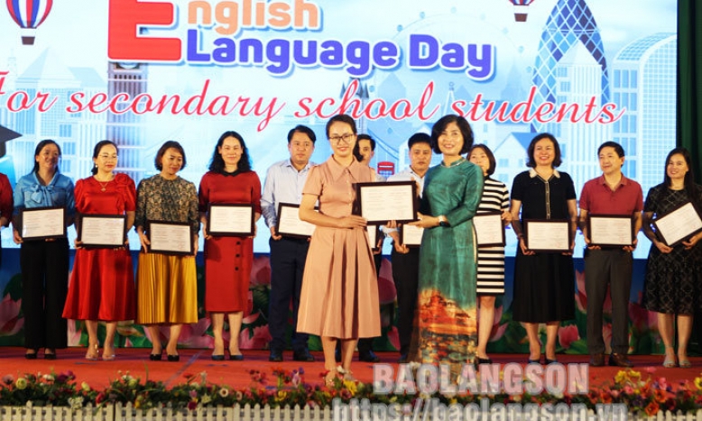 42 thí sinh tham dự Ngày hội Tiếng Anh cấp THCS, THPT tỉnh Lạng Sơn năm học 2021 – 2022