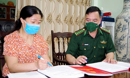 Đồn Biên phòng Cửa khẩu Quốc tế Hữu Nghị: Phát huy vai trò đảng viên tham dự sinh hoạt chi bộ ở khu vực