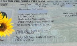 ĐSQ cấp giấy chứng nhận bổ sung cho người có hộ chiếu mẫu mới tại Đức