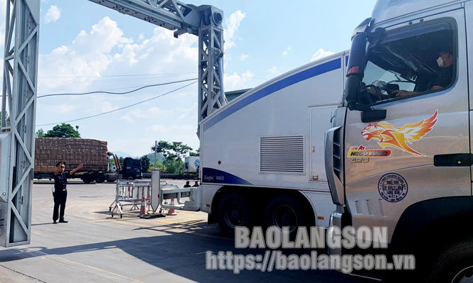 Tạo đột phá từ cửa khẩu số