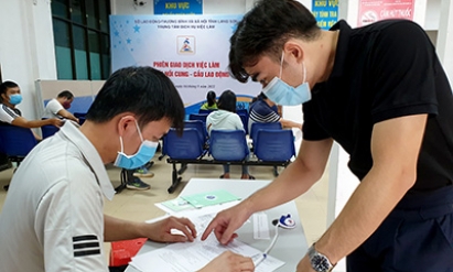 72 doanh nghiệp tham gia tuyển dụng lao động trực tuyến kết nối 5 tỉnh