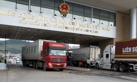 Xử lý tiêu cực trong xuất, nhập khẩu tại cửa khẩu biên giới đất liền