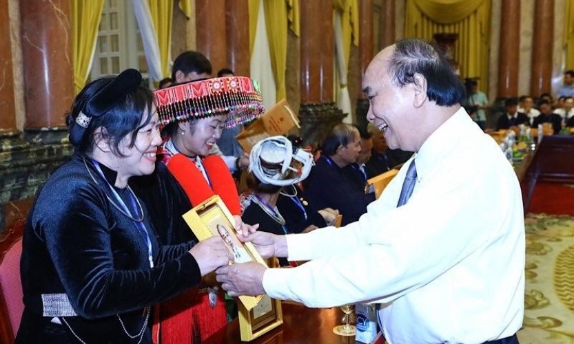 Tạo điều kiện cho đồng bào dân tộc thiểu số vươn lên thoát nghèo, nâng cao đời sống