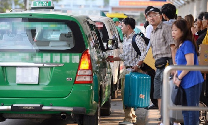 Gần 50% doanh nghiệp vận tải tuyến cố định đã giảm giá cước