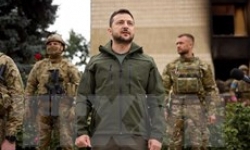 Ukraine chính thức nộp đơn xin gia nhập liên minh quân sự NATO