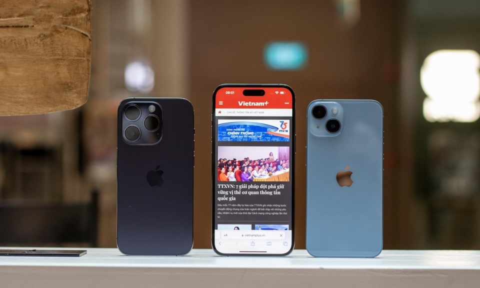 iPhone và loạt smartphone cao cấp đang có giá ‘chạm đáy’ dịp cuối năm