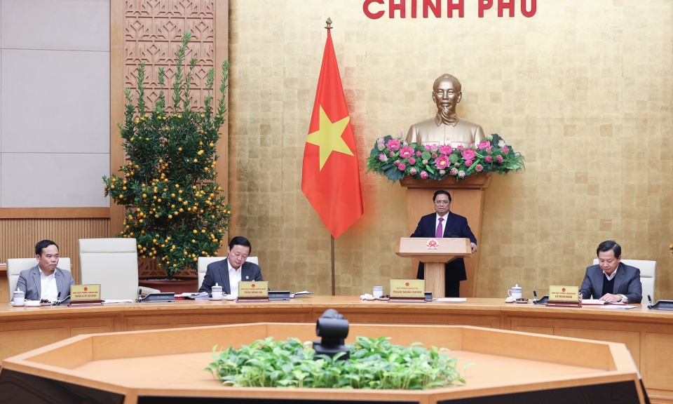 Yêu cầu CBCCVC tuyệt đối không đi lễ hội trong giờ hành chính, không tổ chức du xuân,…