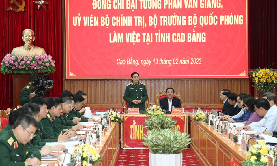Đại tướng Phan Văn Giang làm việc với Tỉnh ủy Cao Bằng