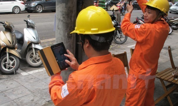 Bộ trưởng Công Thương đề nghị EVN tính toán các phương án về giá điện